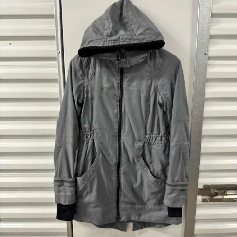 Lululemon Jacket Womens‎ 4 Gray Apres Run Anorak Full Zip Hood Outdoor Running